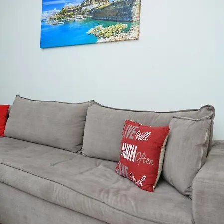 Sergio Opera Apartment Thessaloniki